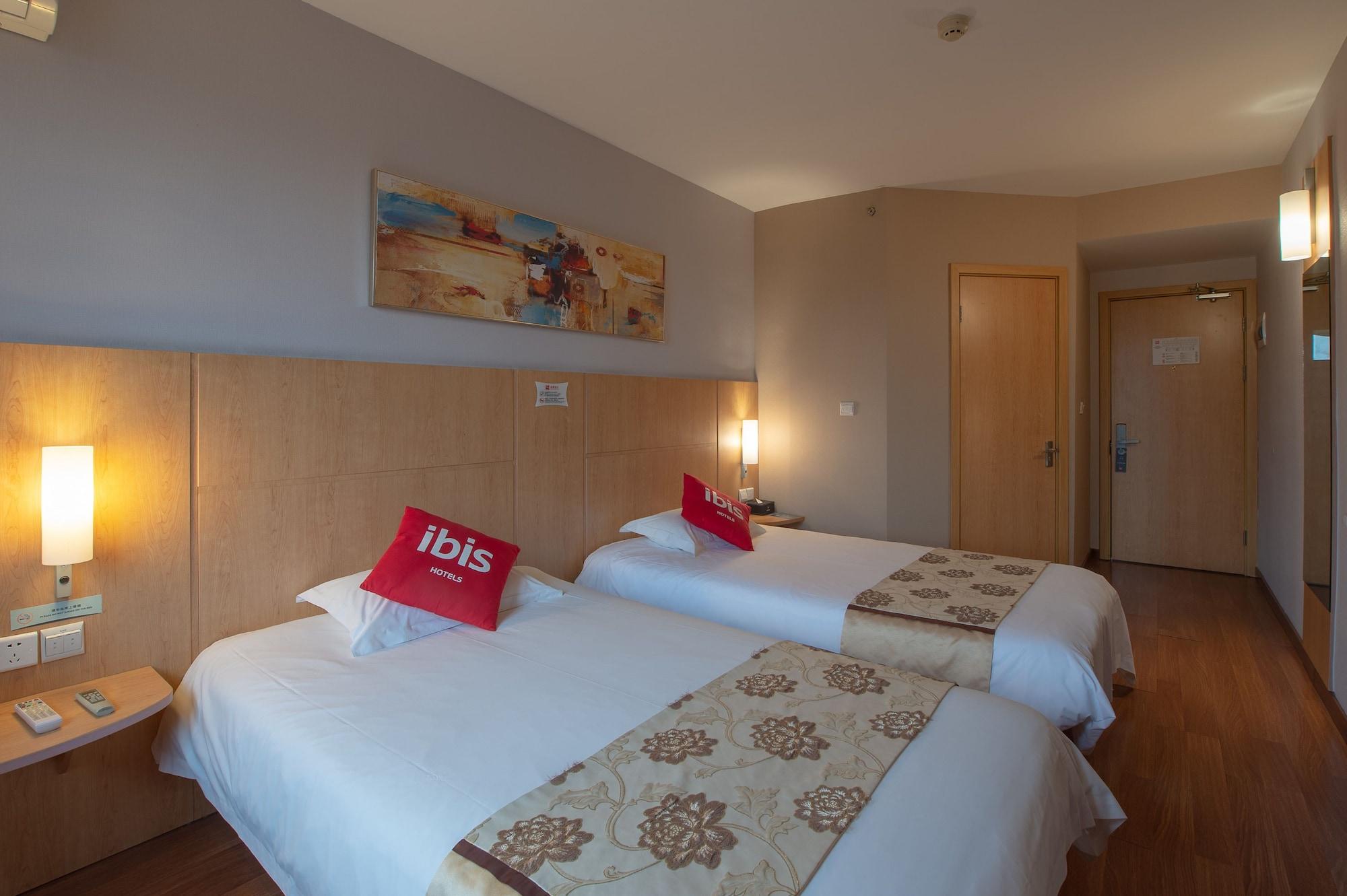 Ibis Hangzhou Huanglong Sports Center Hotel Экстерьер фото