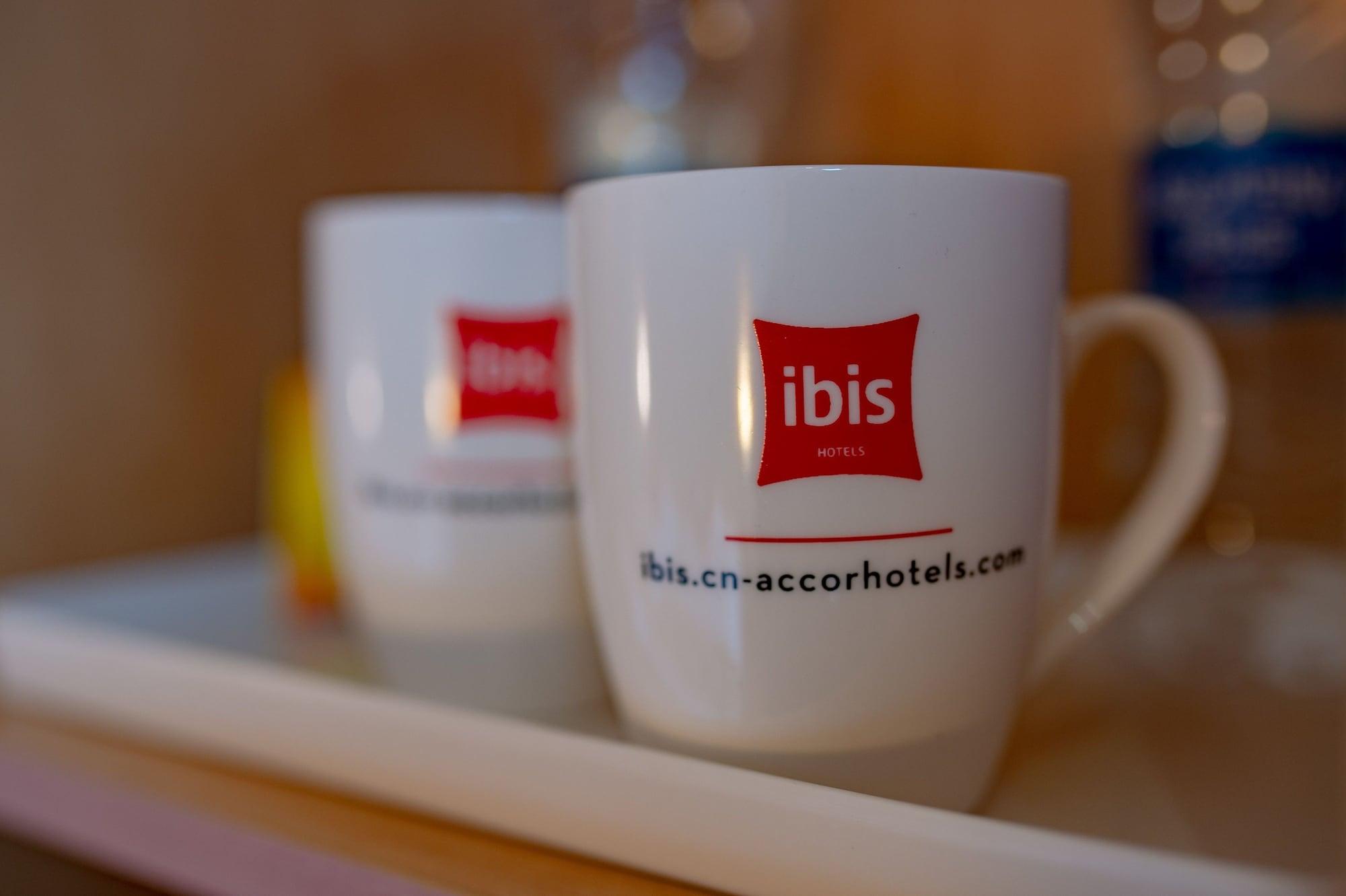 Ibis Hangzhou Huanglong Sports Center Hotel Экстерьер фото